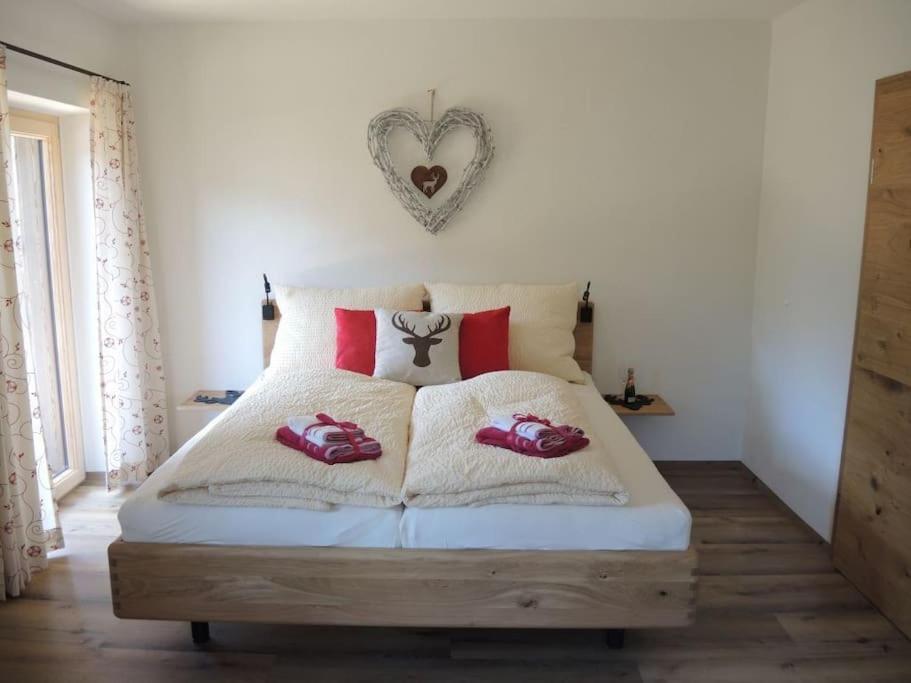 Ferienwohnung Ochsenhorn In Lofer 100 M² / 4-8 P. ภายนอก รูปภาพ